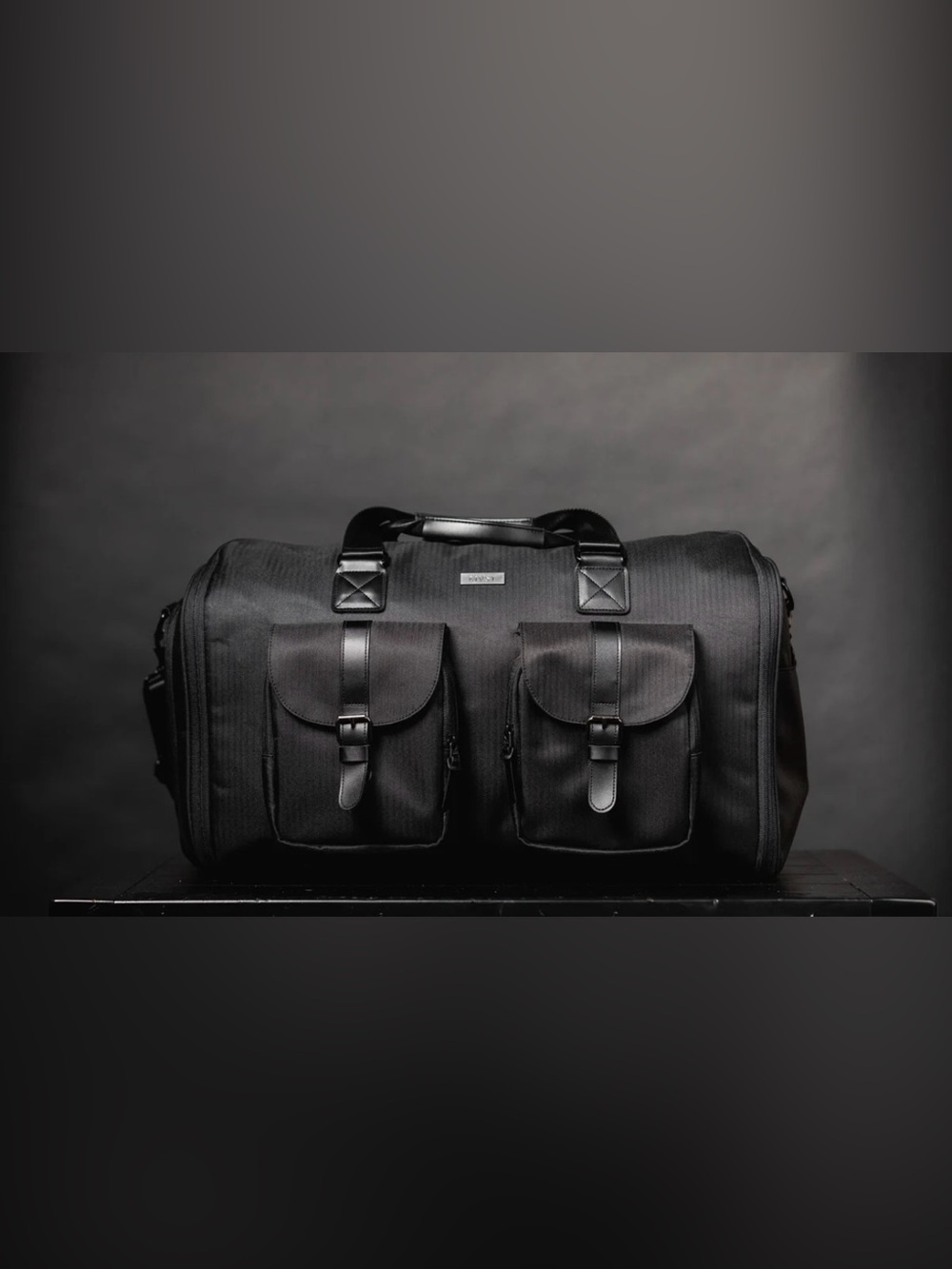 MVST Black Men’s Dual-Pocket Travel Duffel Bag